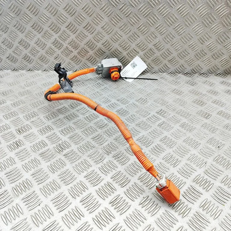 Kiti laidai/ instaliacija