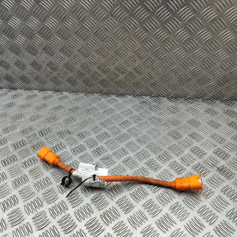 Kiti laidai/ instaliacija