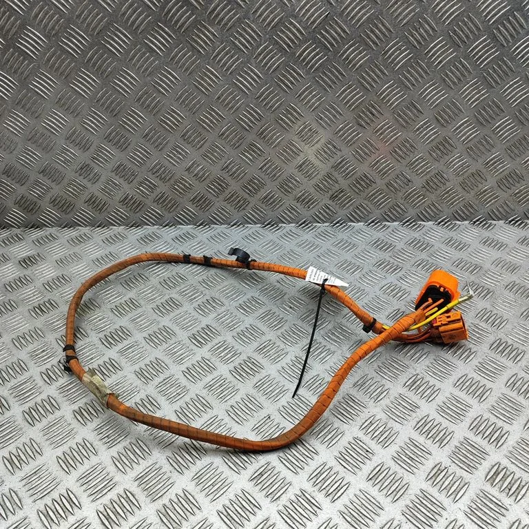 Kiti laidai/ instaliacija