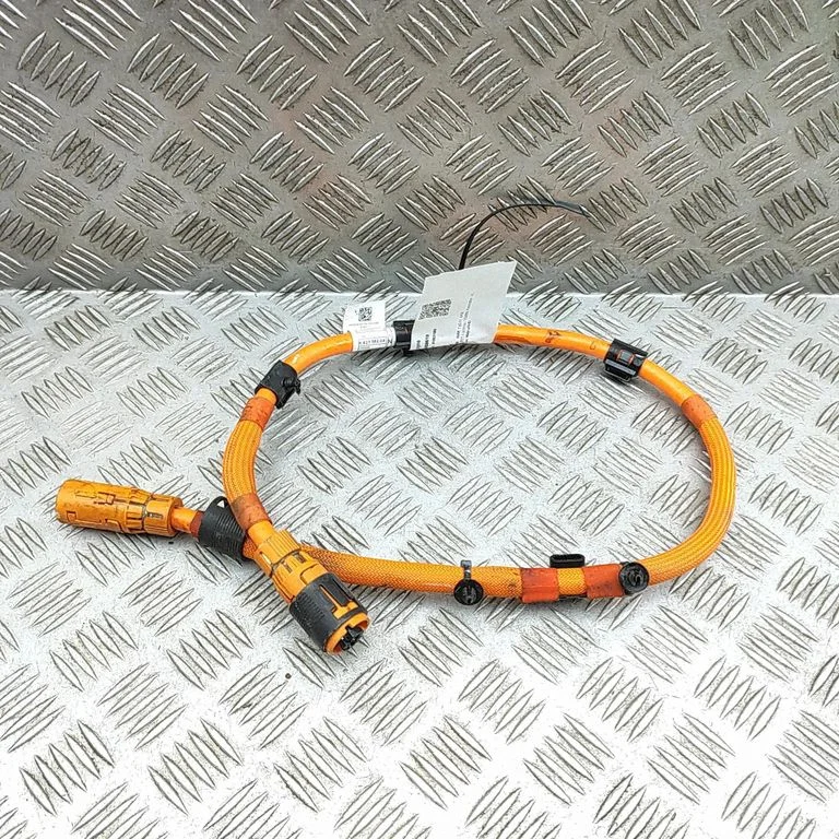 Kiti laidai/ instaliacija