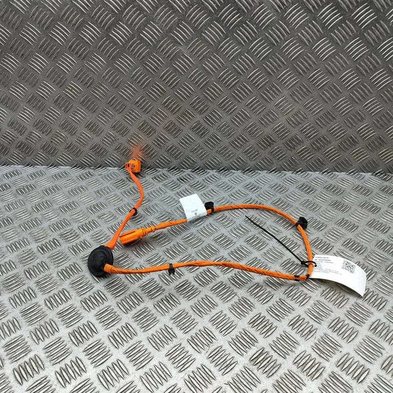 Kiti laidai/ instaliacija