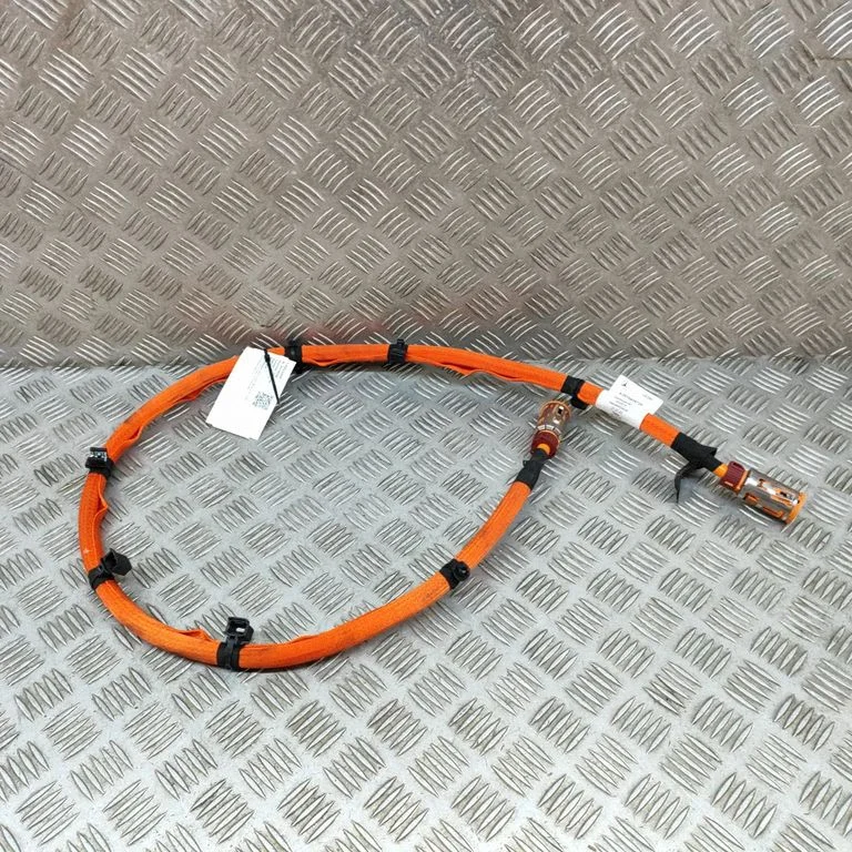 Kiti laidai/ instaliacija