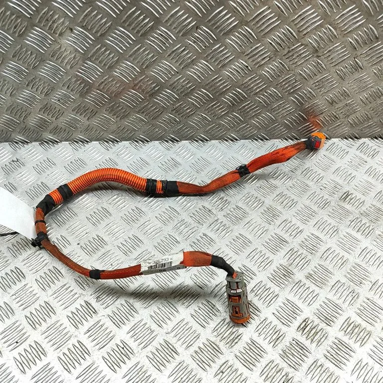 Kiti laidai/ instaliacija