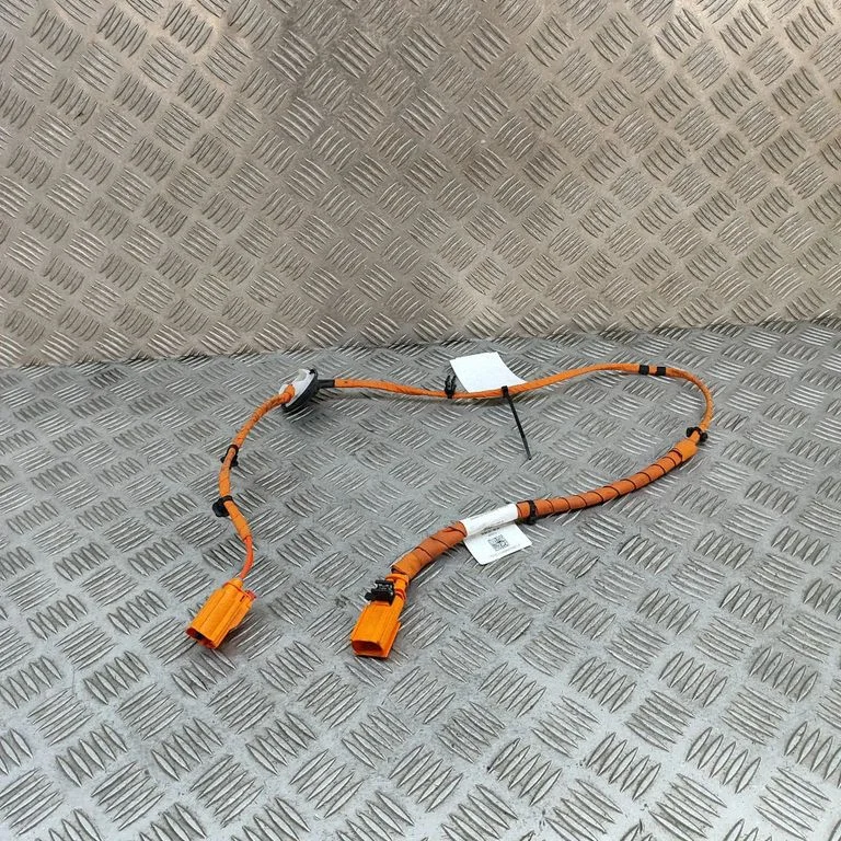 Kiti laidai/ instaliacija