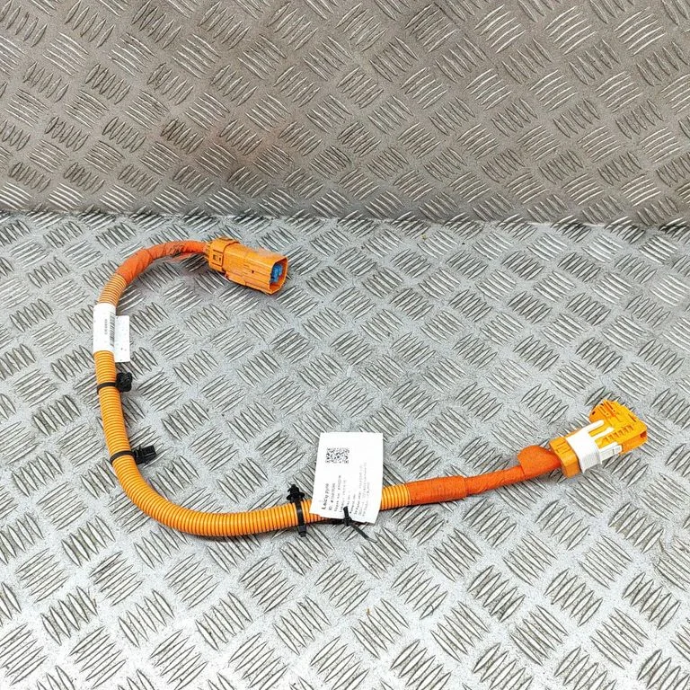 Kiti laidai/ instaliacija