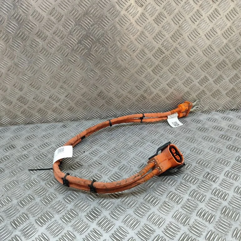 Kiti laidai/ instaliacija