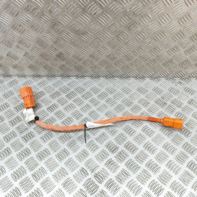 Kiti laidai/ instaliacija
