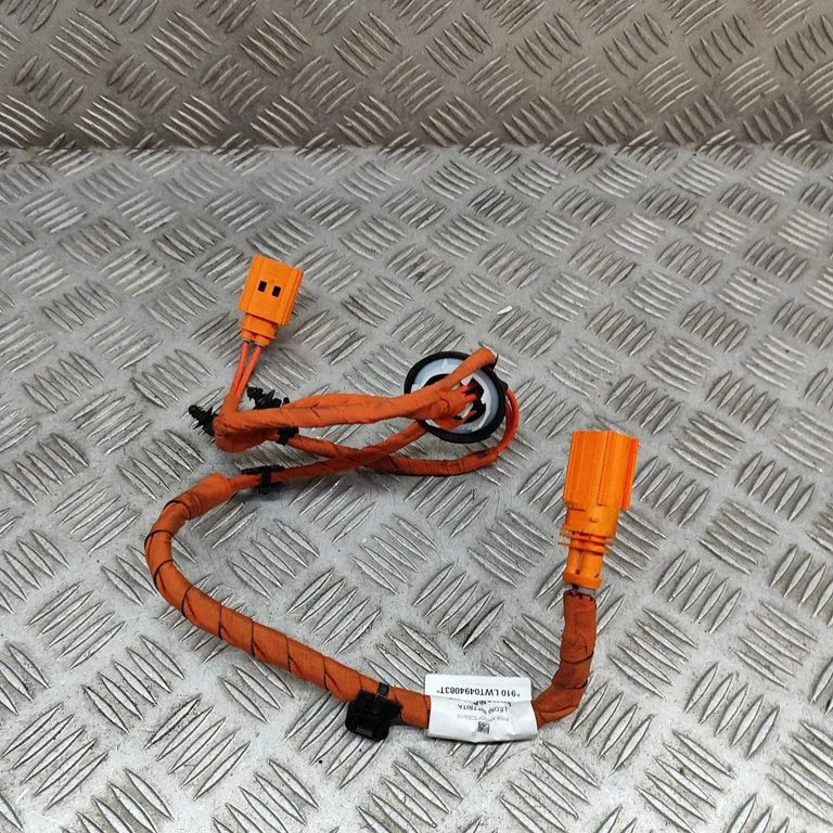 Kiti laidai/ instaliacija