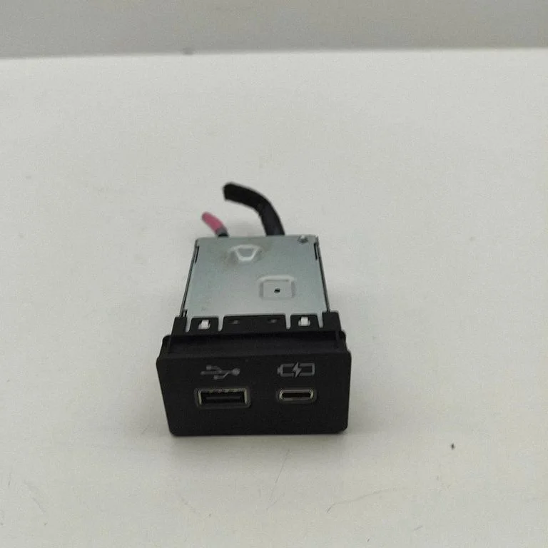 USB jungtis