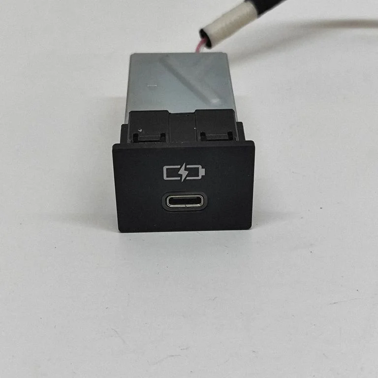 USB jungtis