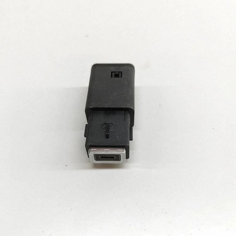 USB jungtis
