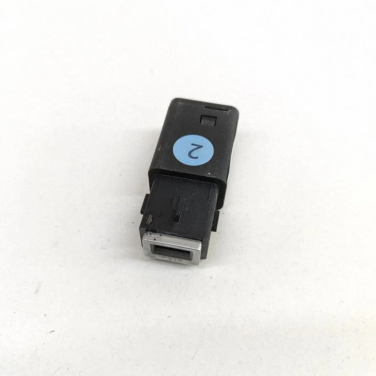 USB jungtis