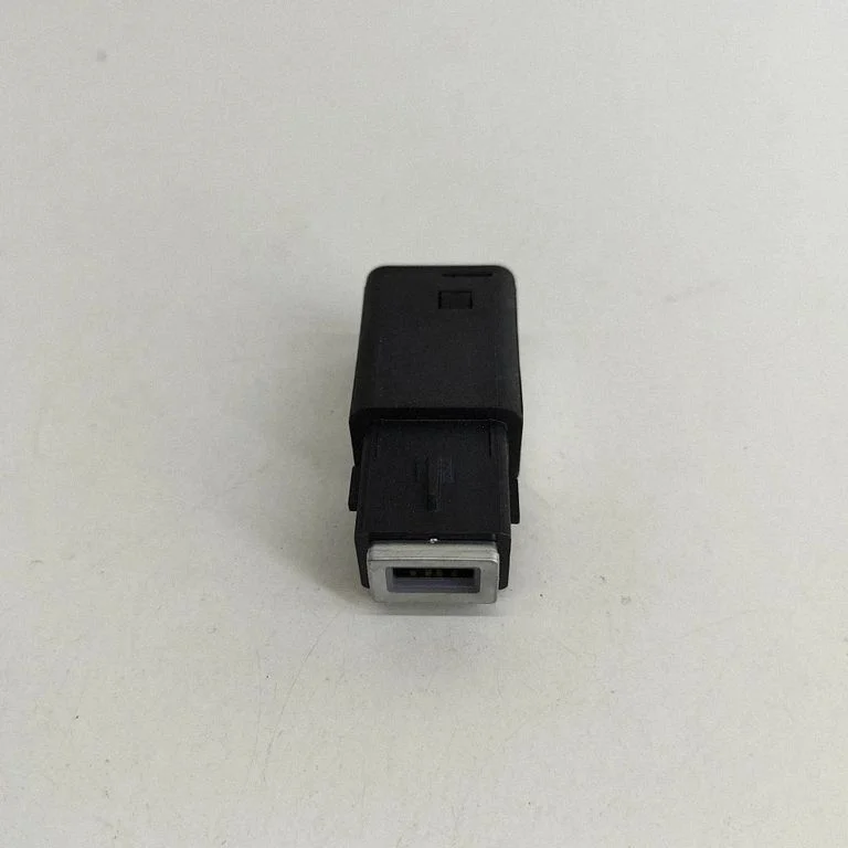 USB jungtis