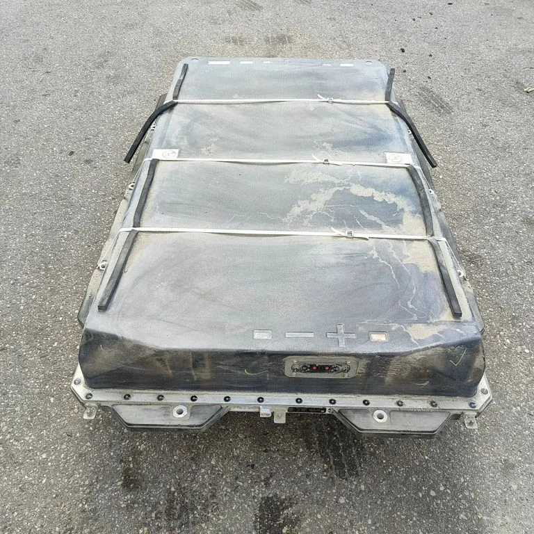 Hibrido/ elektromobilio akumuliatorius