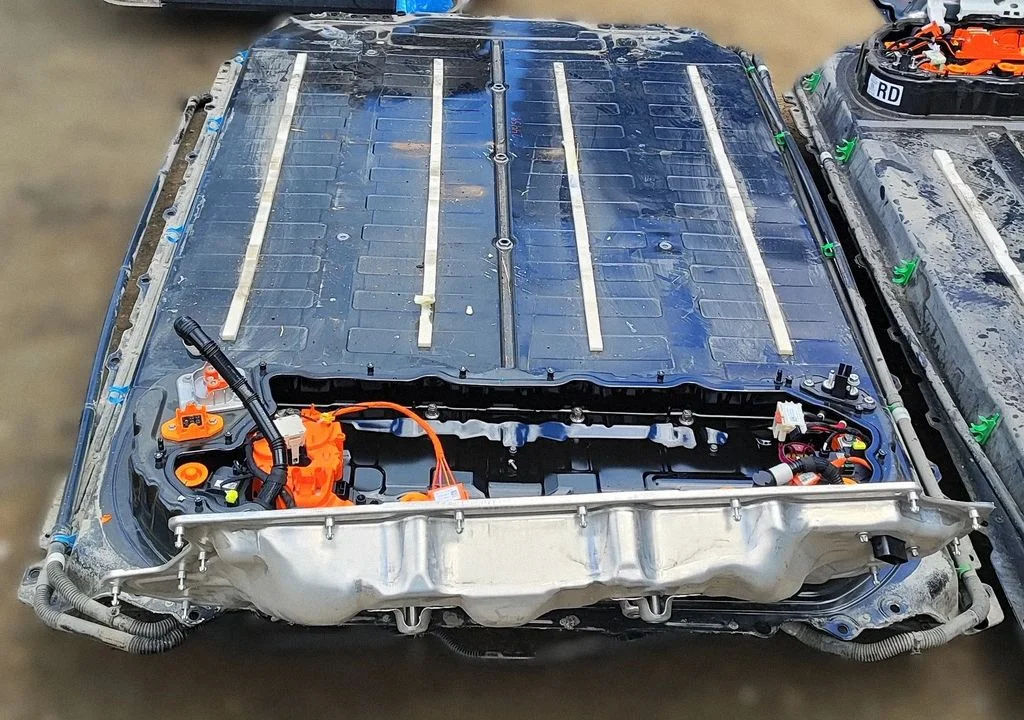 Hibrido/ elektromobilio akumuliatorius