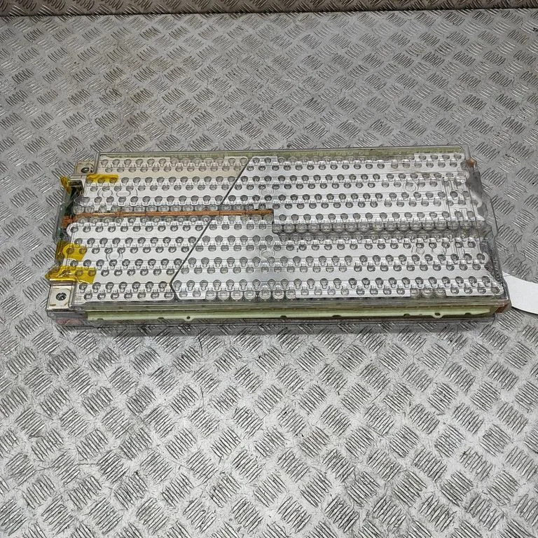Hibrido/ elektromobilio akumuliatorius