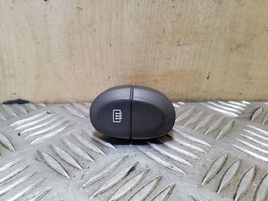 Stiklo šildymo elektra jungtukas