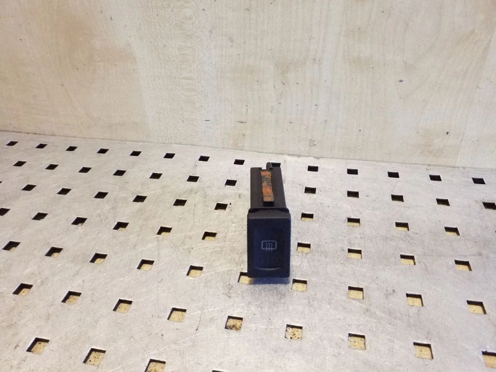 Stiklo šildymo elektra jungtukas