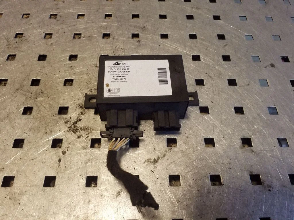 Imobilaizerio valdymo blokas