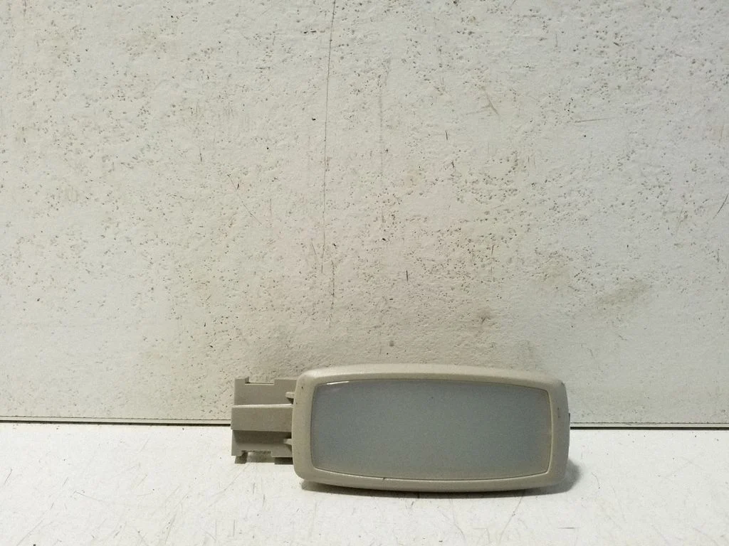 Kitas salono žibintas