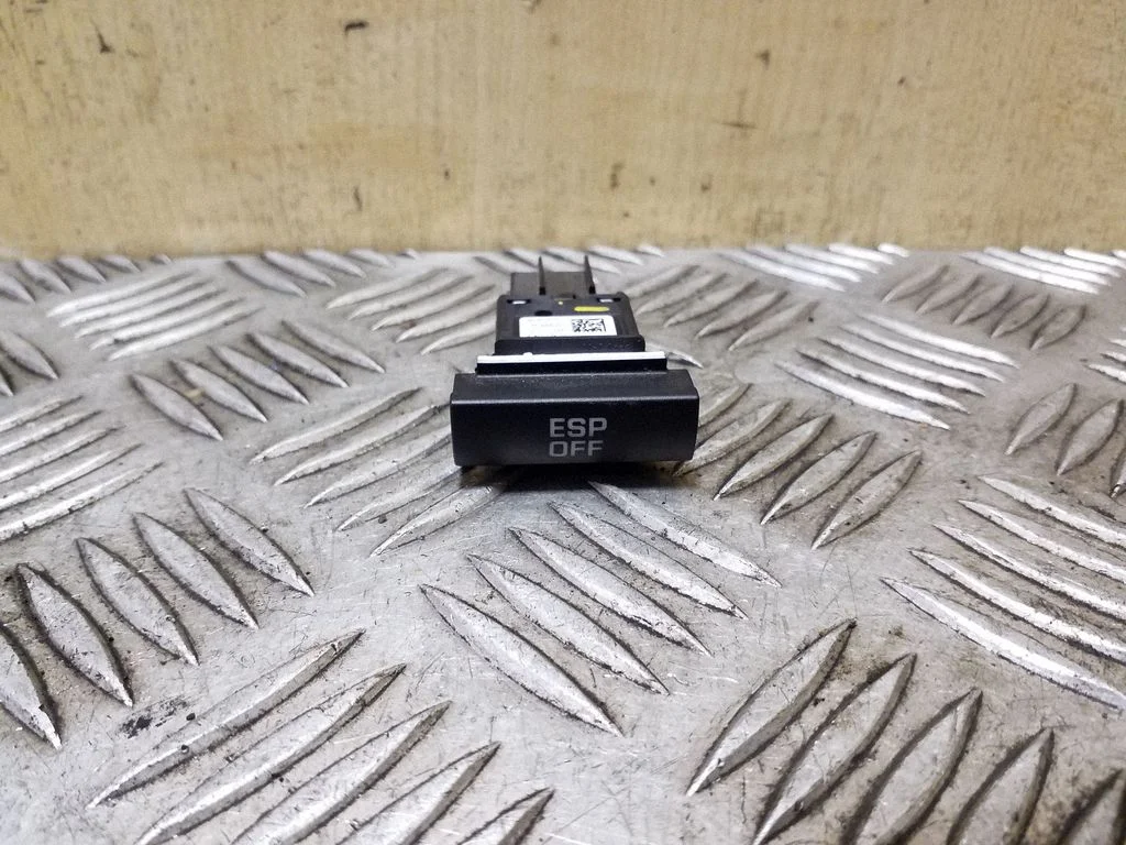 ESP (stabilumo sistemos) jungtukas