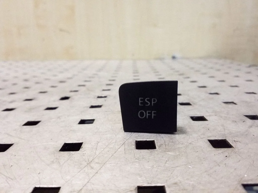 ESP (stabilumo sistemos) jungtukas