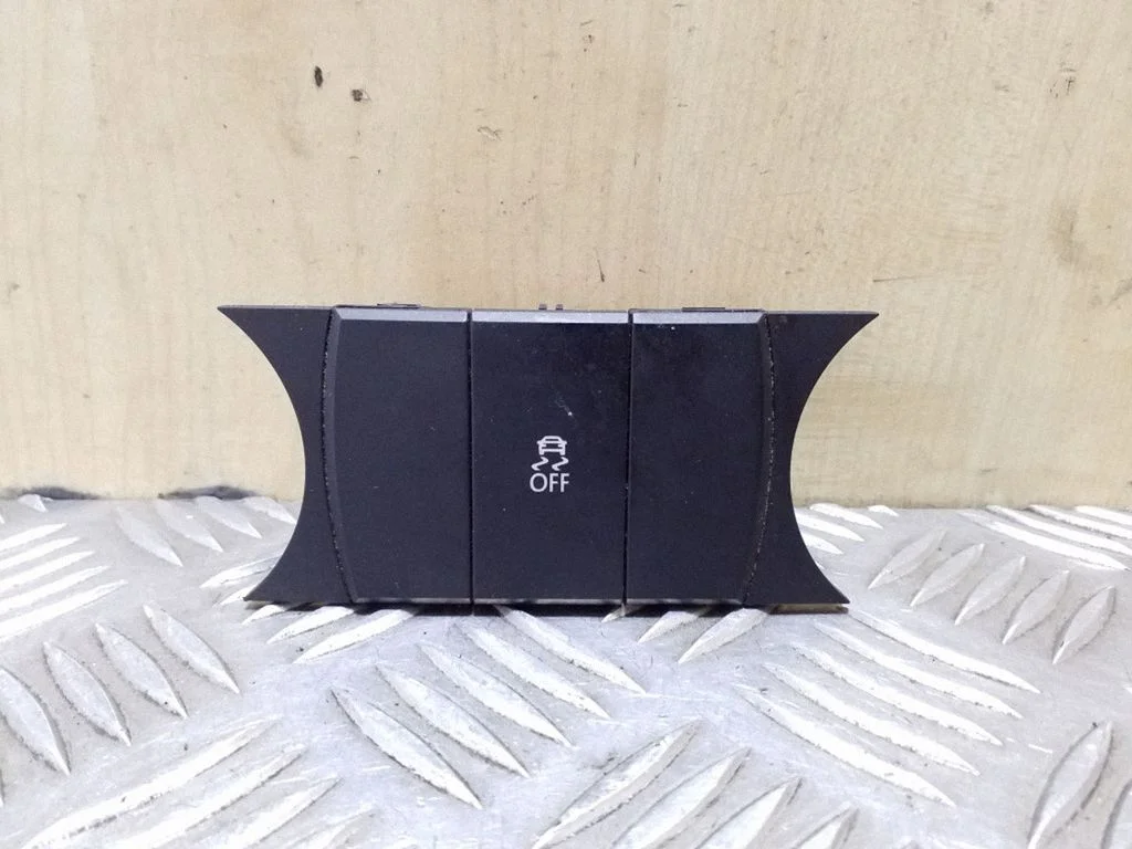 ESP (stabilumo sistemos) jungtukas