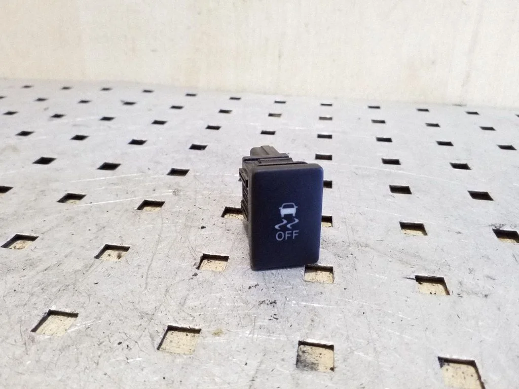 ESP (stabilumo sistemos) jungtukas