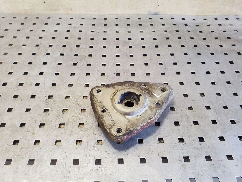 Kita priekinės važiuoklės dalis