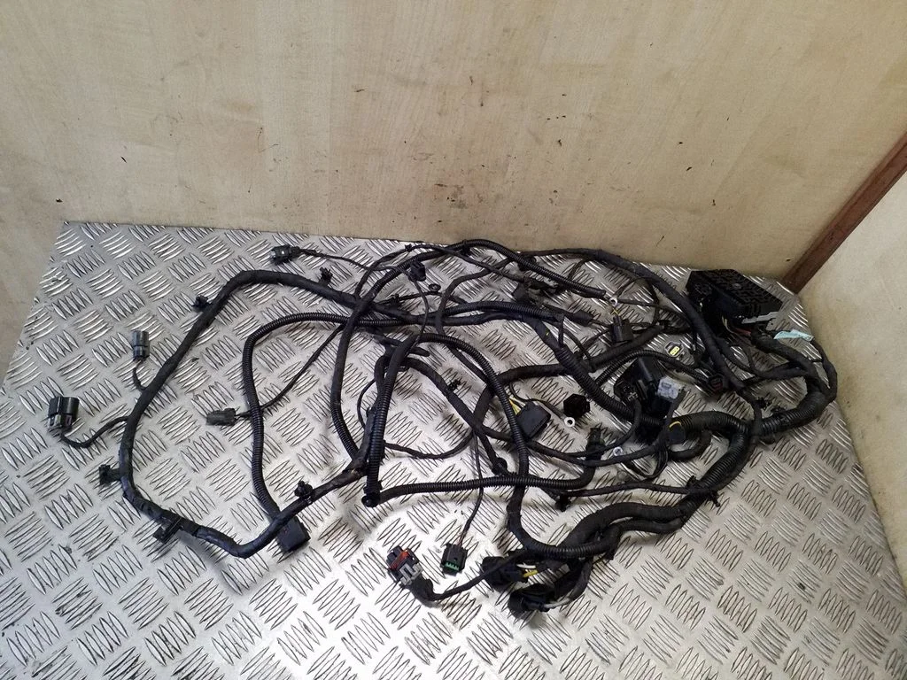 Kiti laidai/ instaliacija