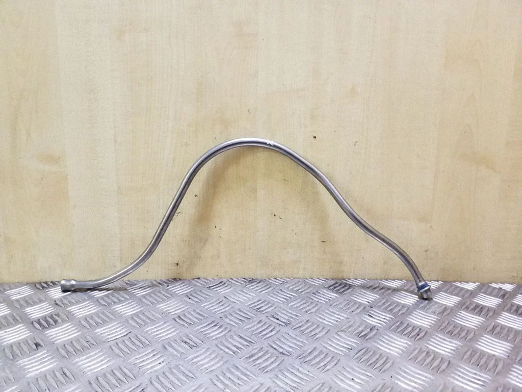 Kita galinės važiuoklės detalė