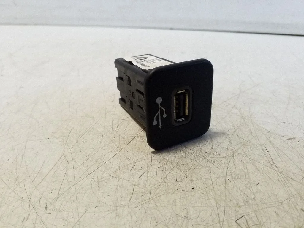 USB jungtis