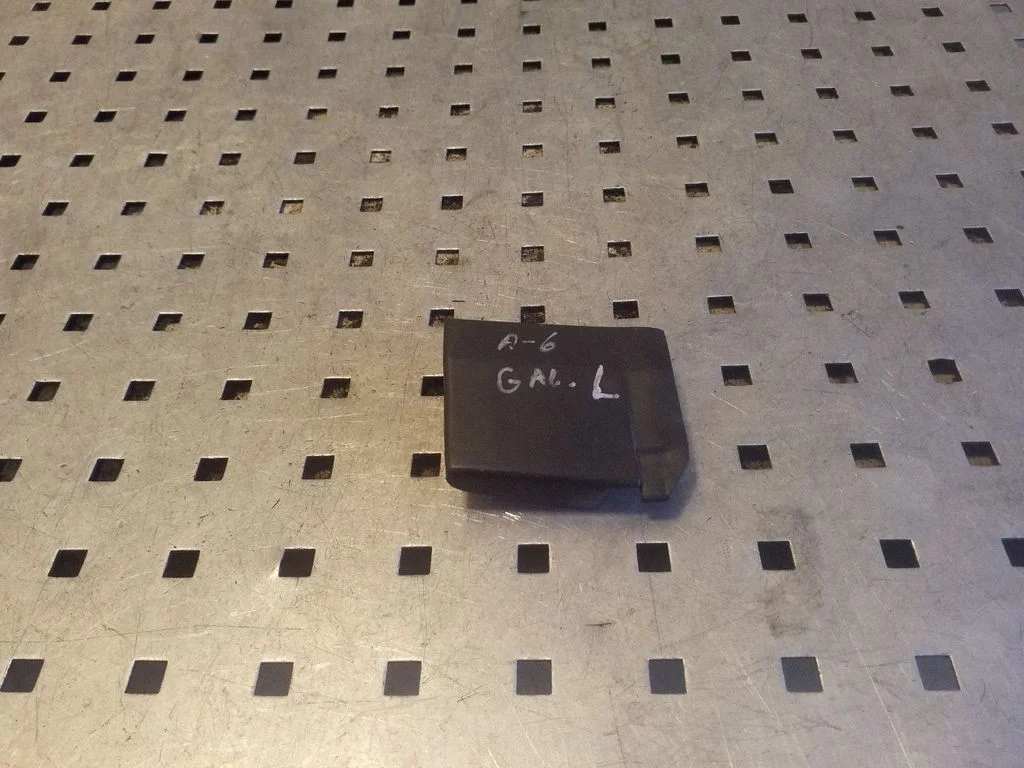 Moldingas ant galinio sparno