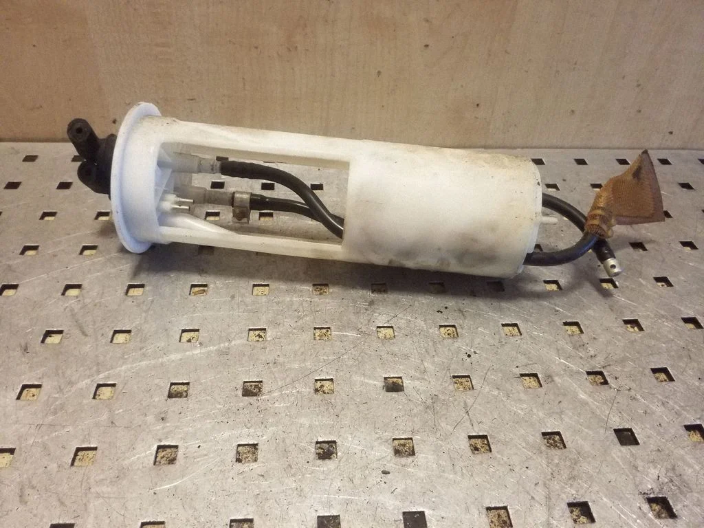 Mechaninė degalų pompa