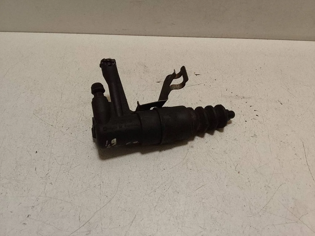 Darbinis sankabos cilindriukas