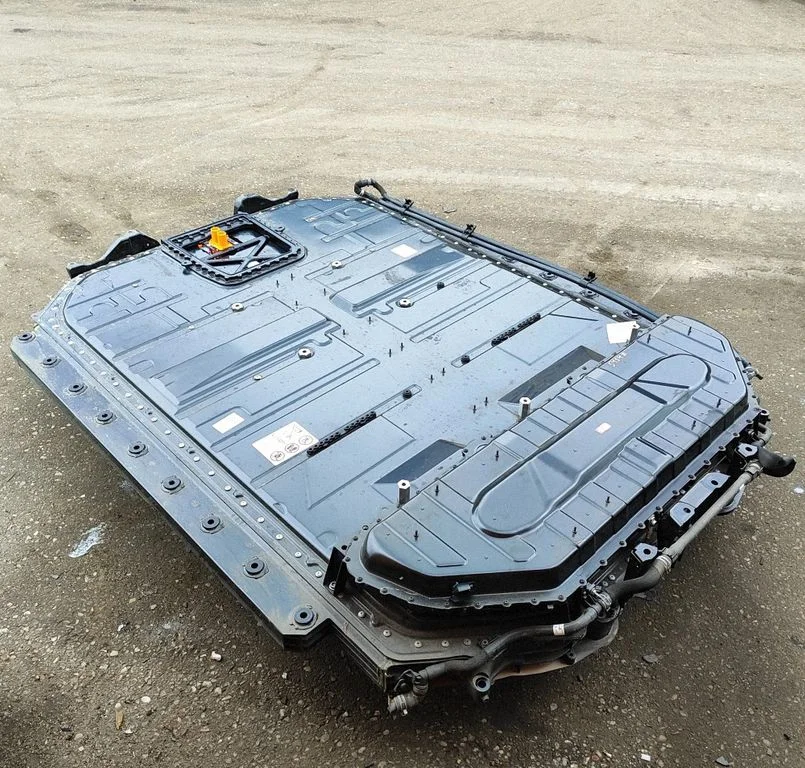 Hibrido/ elektromobilio akumuliatorius