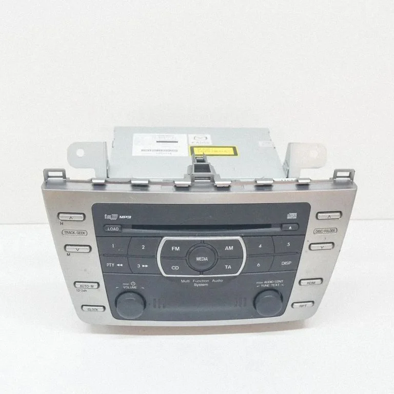 Radija/ CD/DVD grotuvas/ navigacija