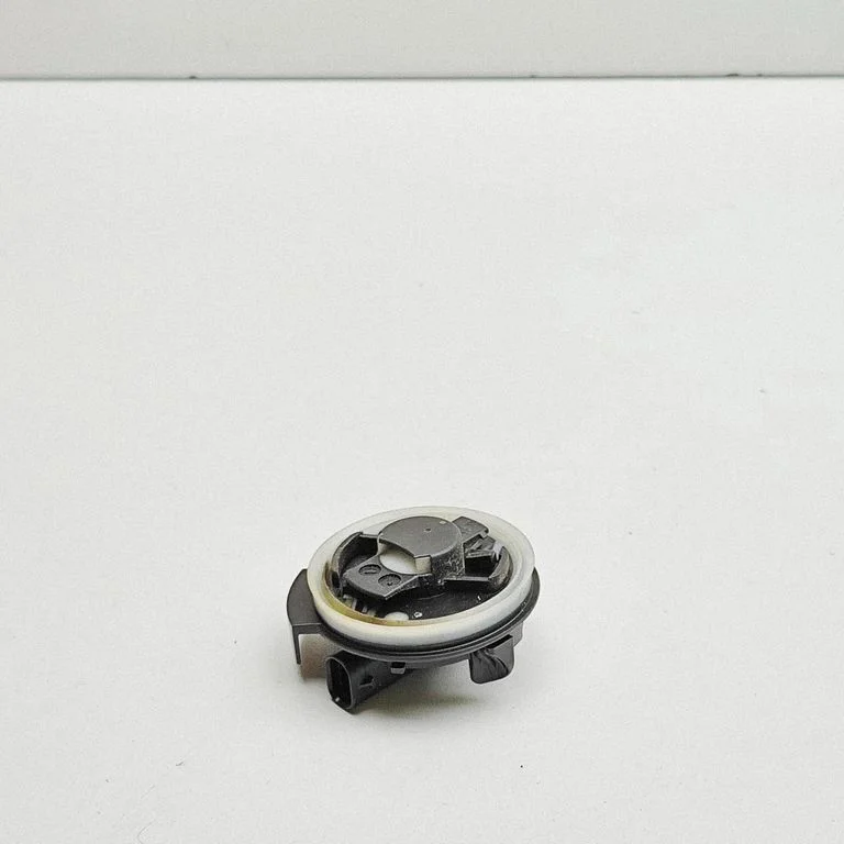 Oro pagalvių smūgio daviklis