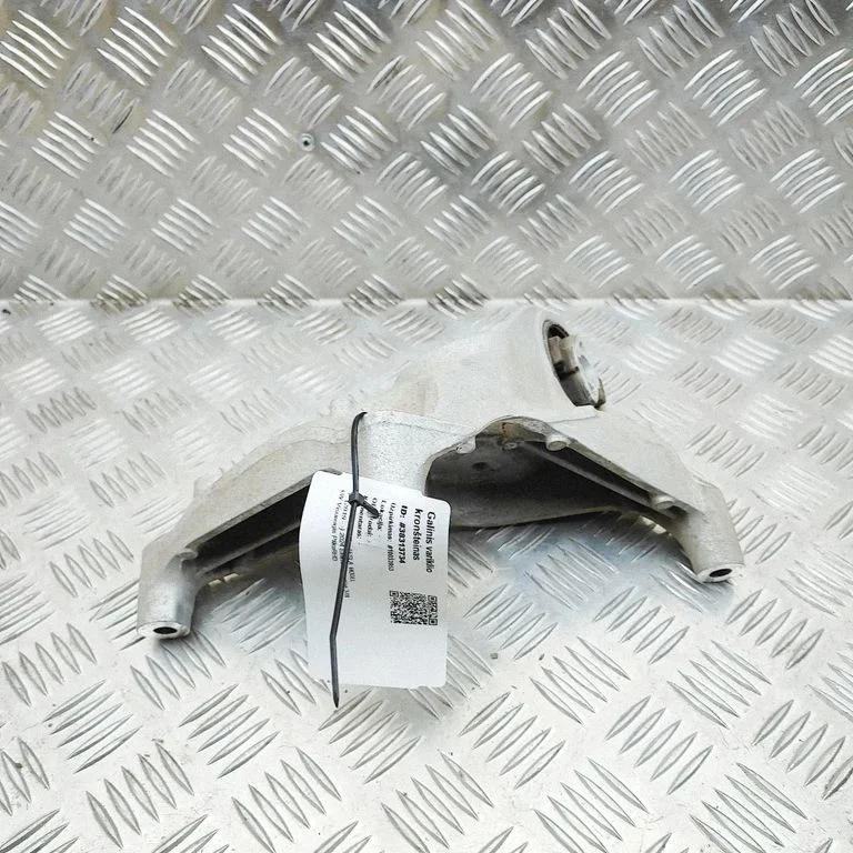 Variklio tvirtinimo kronšteinas