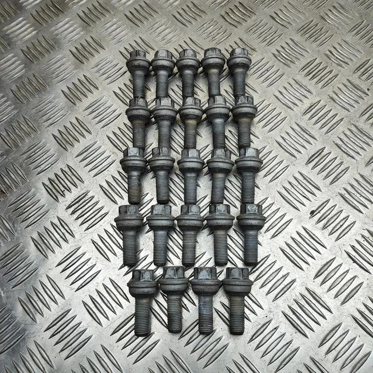 Varžtai/ veržlės