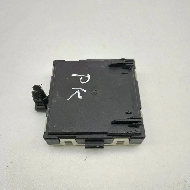 Durų elektronikos valdymo blokas