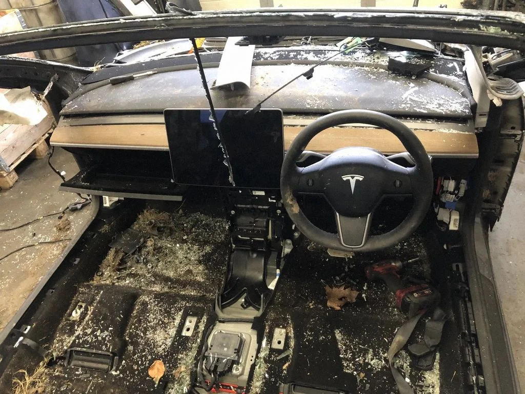 Tesla Tesla Model 3