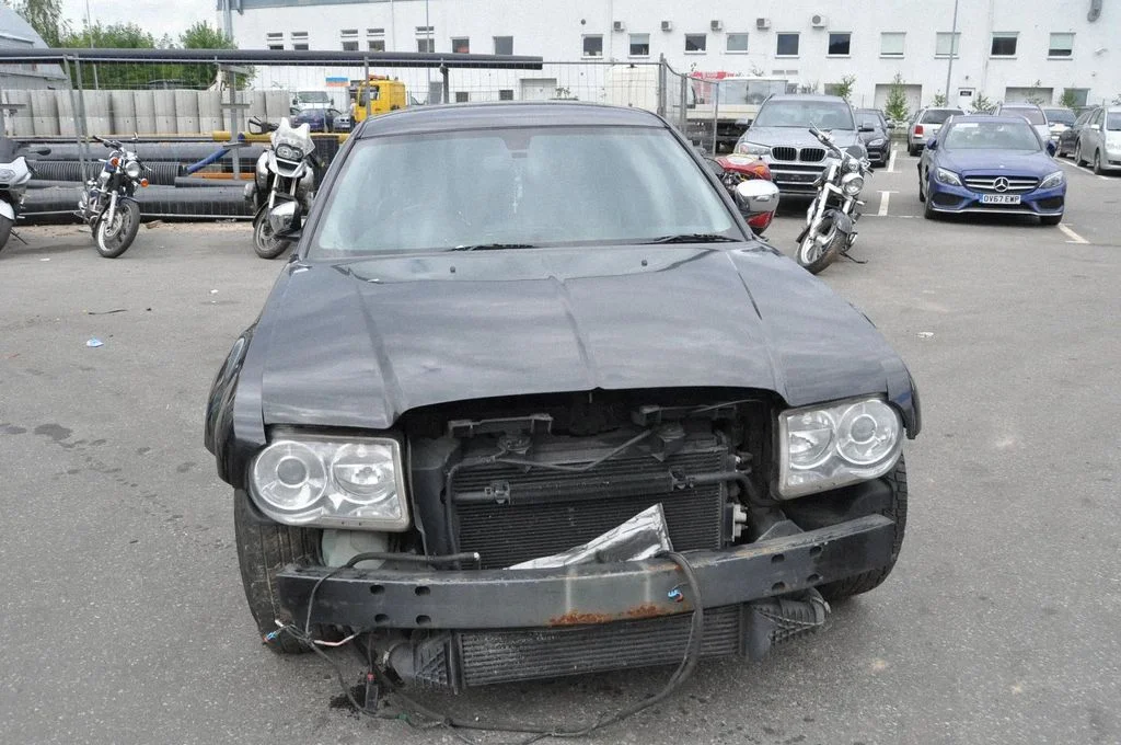 Chrysler 300, 300C