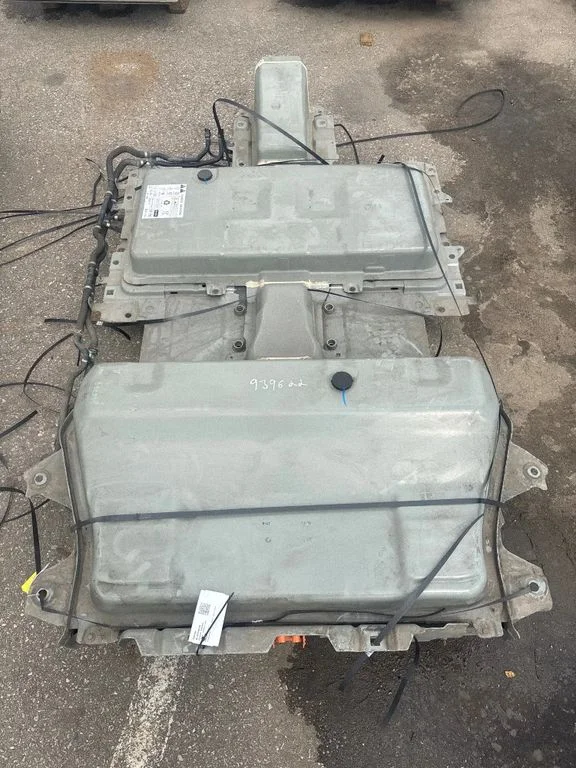 Hibrido/ elektromobilio akumuliatorius