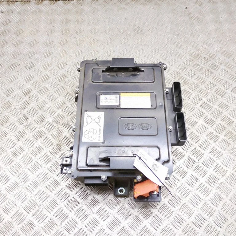 Hibrido/ elektromobilio akumuliatorius