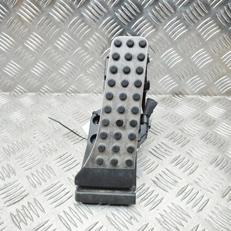 Akceleratoriaus pedalas