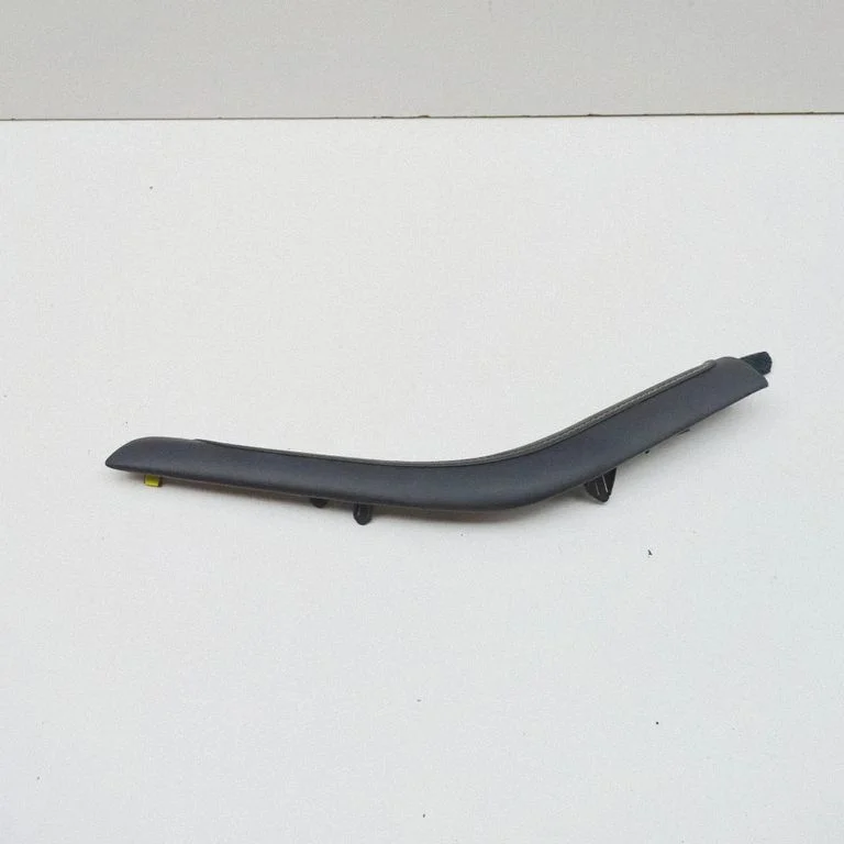 Kita centrinė konsolės (tunelio) detalė