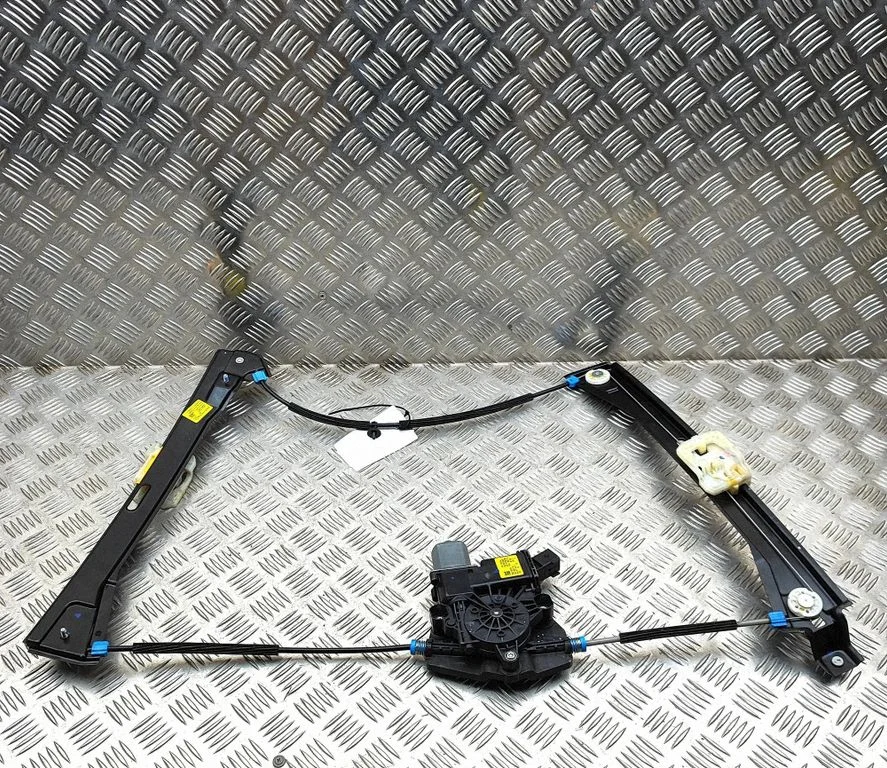 Priekinio el. Lango pakėlimo mechanizmo komplektas