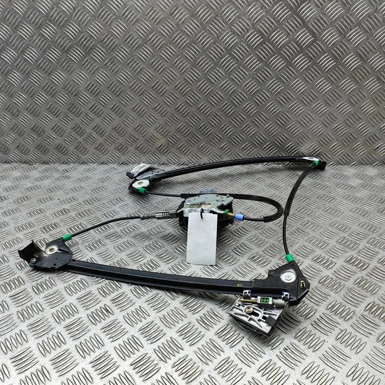 Priekinio el. Lango pakėlimo mechanizmo komplektas