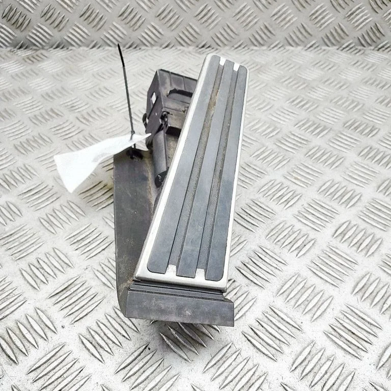 Akceleratoriaus pedalas